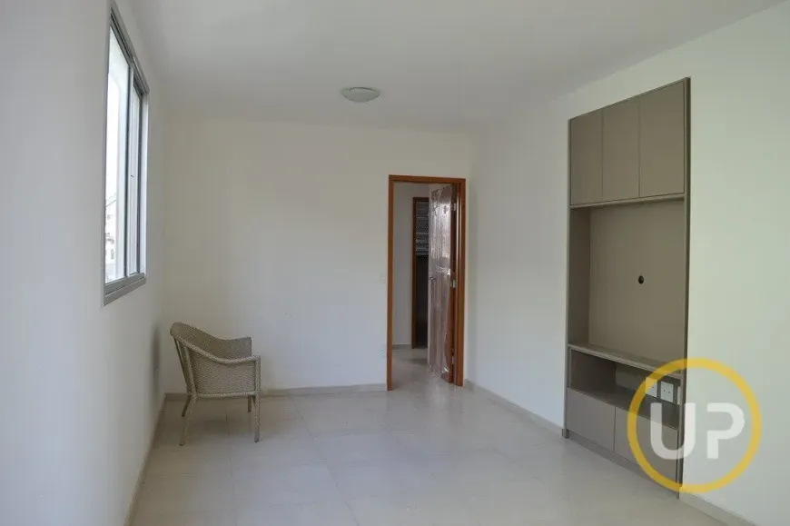 Foto 1 de Casa com 3 Quartos à venda, 127m² em São Geraldo, Belo Horizonte