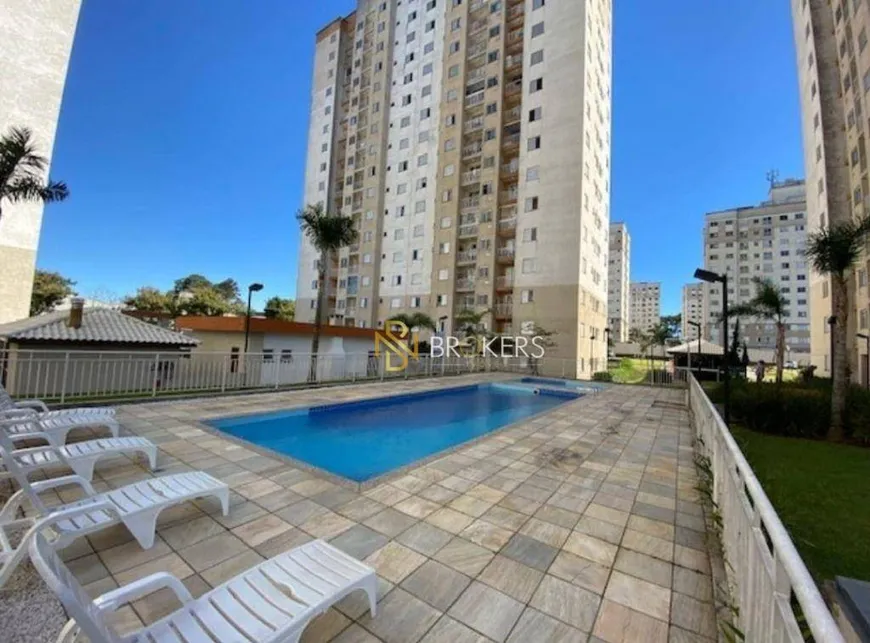 Foto 1 de Apartamento com 2 Quartos à venda, 48m² em Pinheirinho, Curitiba