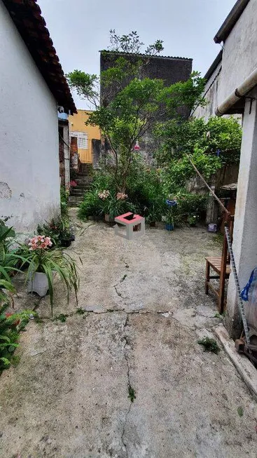 Foto 1 de Lote/Terreno à venda, 314m² em Vila Eldizia, Santo André