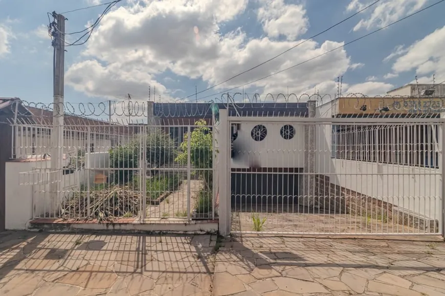 Foto 1 de Casa com 3 Quartos à venda, 258m² em Bom Jesus, Porto Alegre