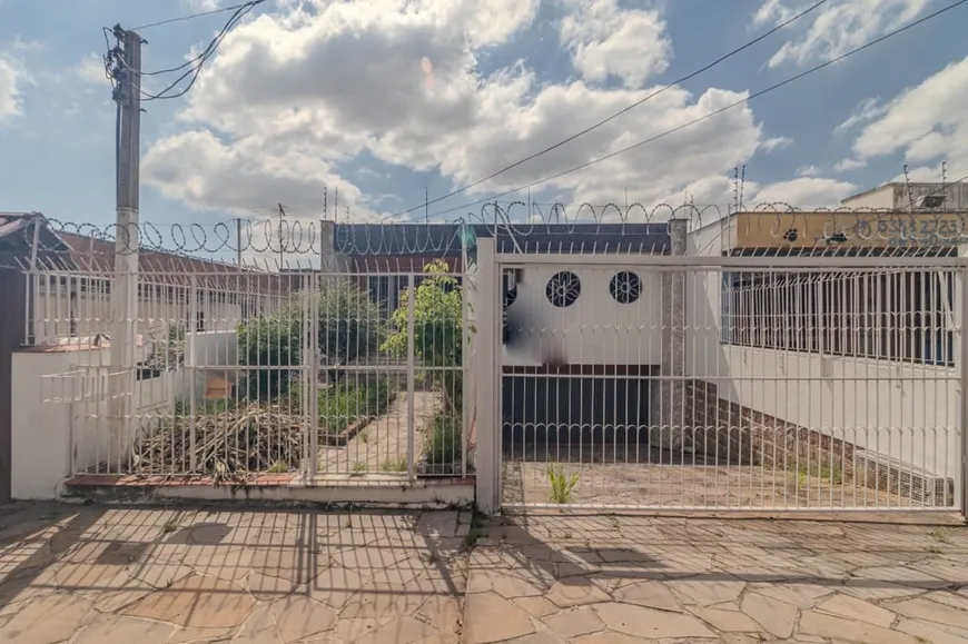 Foto 1 de Casa com 3 Quartos à venda, 260m² em Bom Jesus, Porto Alegre