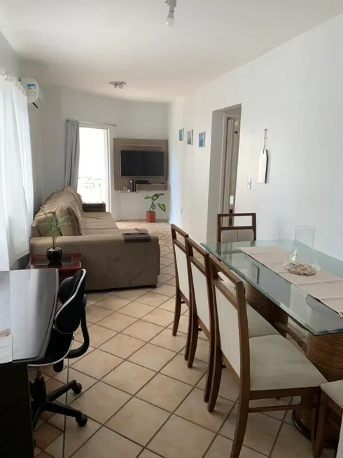 Foto 1 de Apartamento com 2 Quartos para alugar, 70m² em Centro, Balneário Camboriú