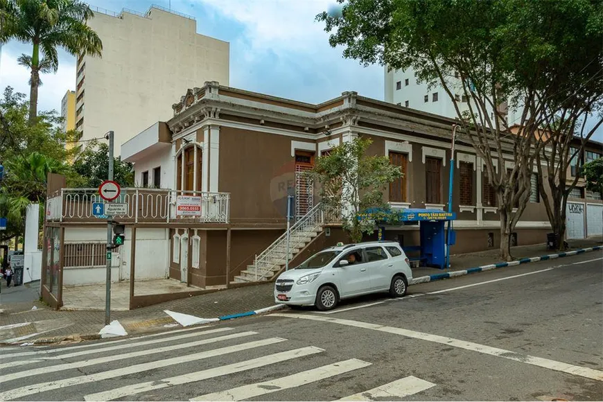 Foto 1 de Casa com 9 Quartos à venda, 300m² em Perdizes, São Paulo