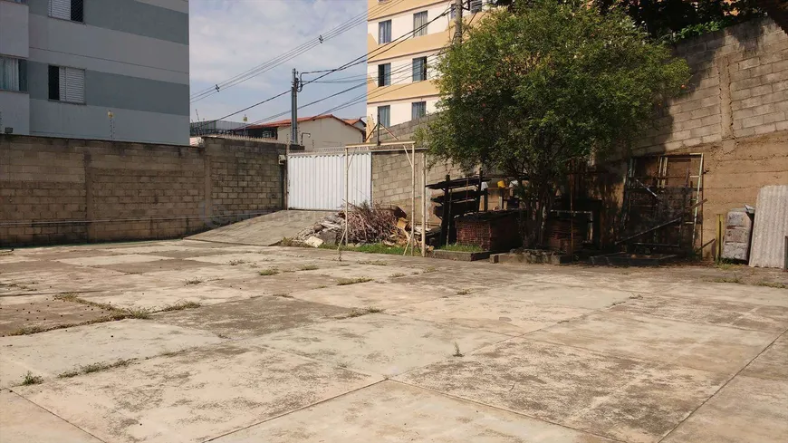 Foto 1 de Lote/Terreno à venda, 336m² em Carlos Prates, Belo Horizonte