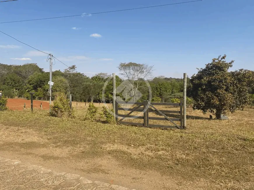 Foto 1 de Fazenda/Sítio à venda, 1000m² em Zona Rural, Hidrolândia