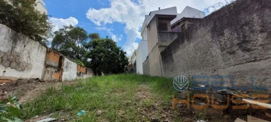 Foto 1 de Lote/Terreno à venda, 400m² em Jardim Bela Vista, Santo André