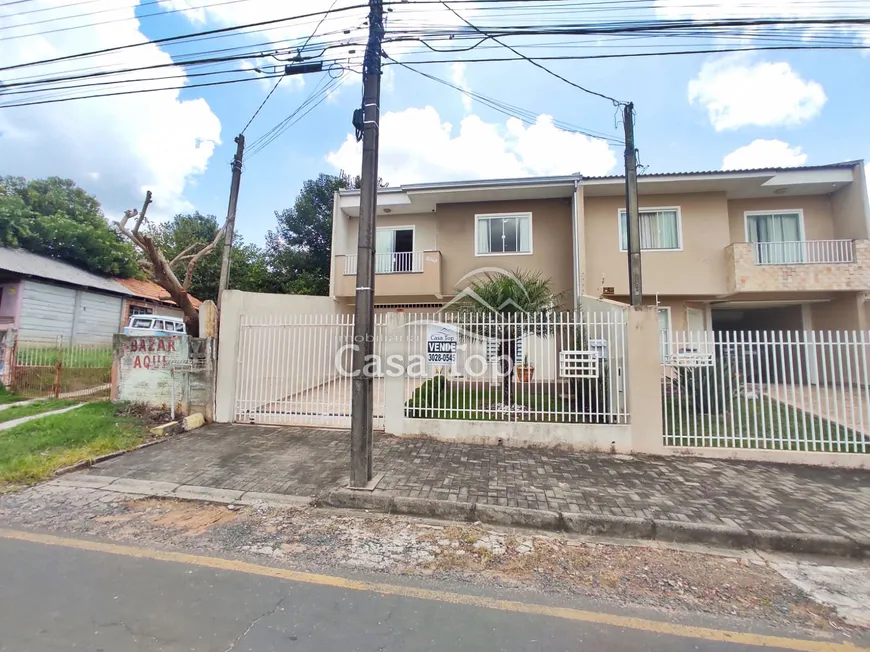 Foto 1 de Sobrado com 3 Quartos à venda, 150m² em Órfãs, Ponta Grossa