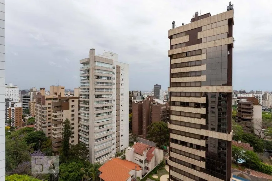 Foto 1 de Apartamento com 2 Quartos à venda, 105m² em Três Figueiras, Porto Alegre