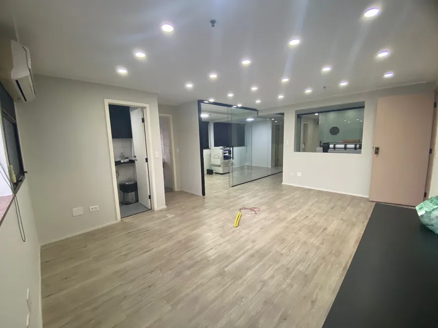 Foto 1 de Sala Comercial com 6 Quartos para alugar, 87m² em Higienópolis, São Paulo