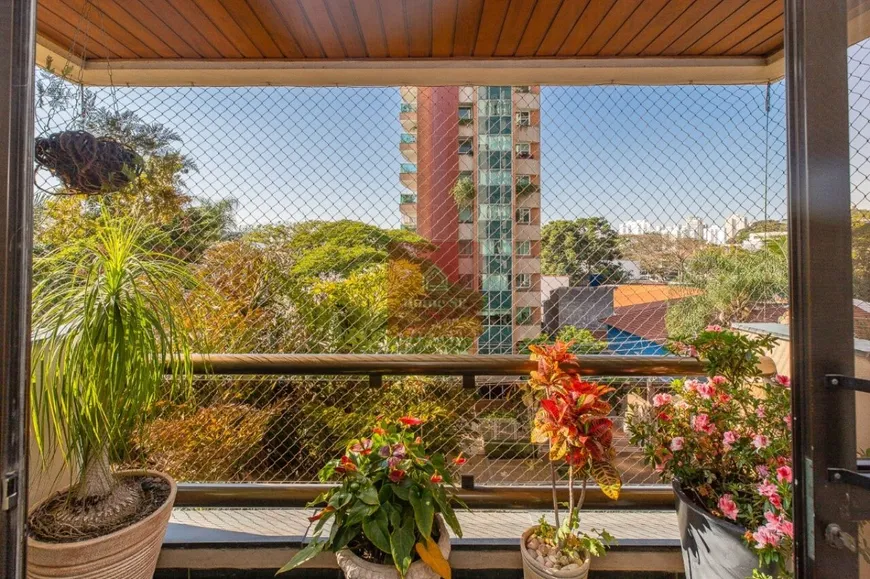 Foto 1 de Apartamento com 4 Quartos à venda, 200m² em Moema, São Paulo