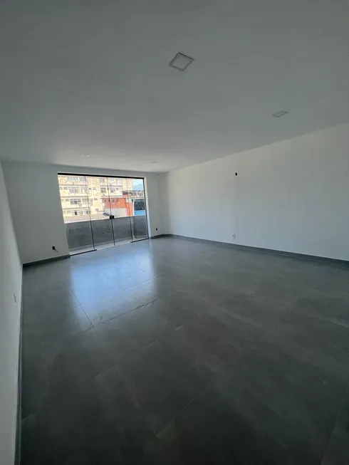 Foto 1 de Sala Comercial para alugar, 115m² em Madureira, Rio de Janeiro