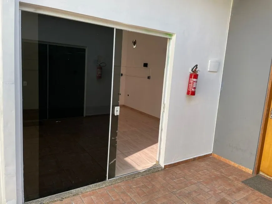 Foto 1 de Ponto Comercial para alugar, 100m² em Santo Antonio, Louveira