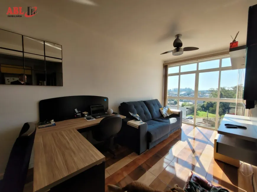 Foto 1 de Apartamento com 2 Quartos à venda, 50m² em Morada Vale II, Gravataí