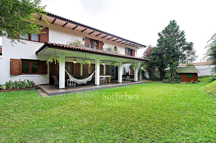 Foto 1 de Casa com 4 Quartos à venda, 350m² em Vila Madalena, São Paulo