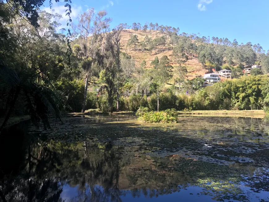 Foto 1 de Lote/Terreno à venda, 9294m² em Carangola, Petrópolis