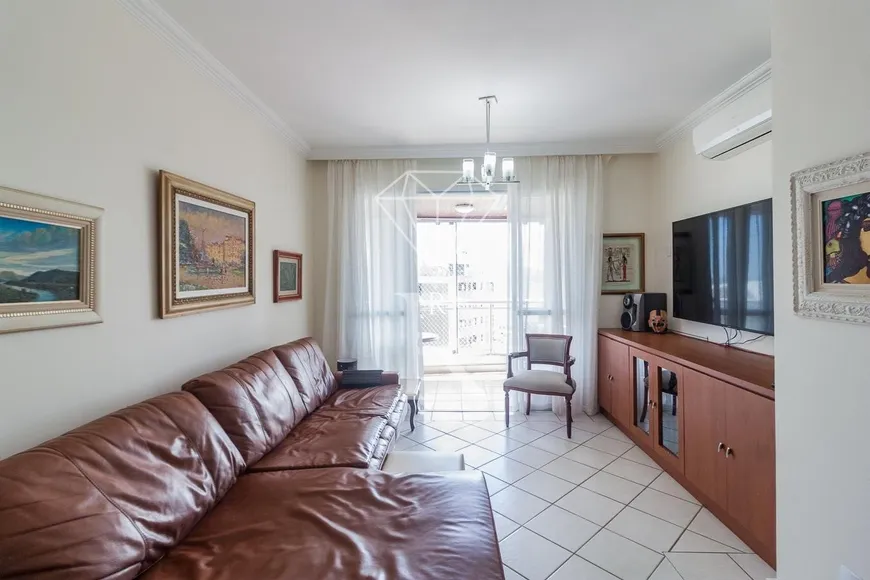 Foto 1 de Apartamento com 3 Quartos para alugar, 114m² em Abraão, Florianópolis