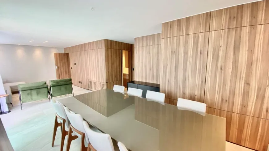 Foto 1 de Apartamento com 4 Quartos à venda, 140m² em Serra, Belo Horizonte