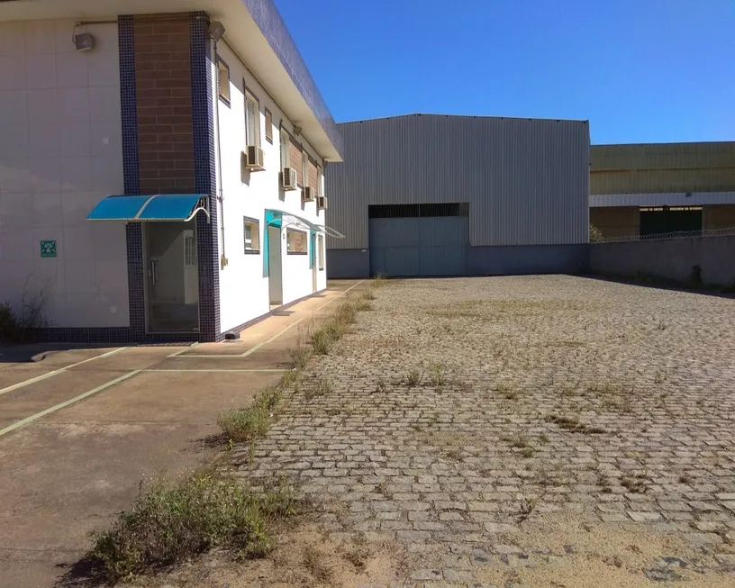 Foto 1 de Galpão/Depósito/Armazém para venda ou aluguel, 2000m² em Vale Encantado, Macaé