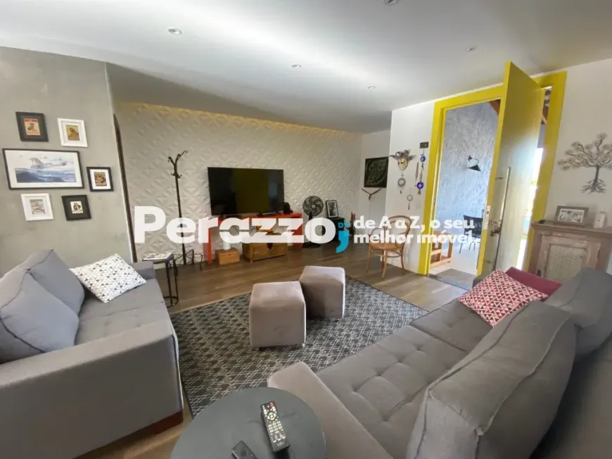 Foto 1 de Casa de Condomínio com 4 Quartos à venda, 275m² em Setor Habitacional Jardim Botânico, Brasília