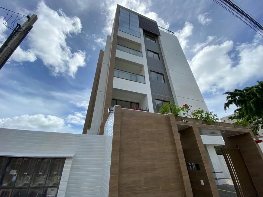 Foto 1 de Apartamento com 1 Quarto à venda, 35m² em Praia de Intermares, João Pessoa