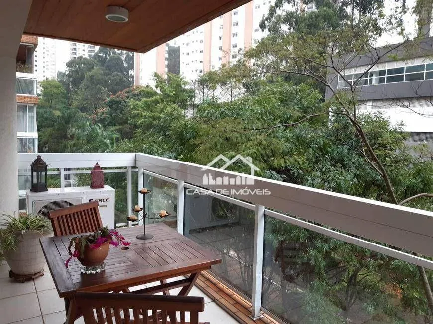 Foto 1 de Apartamento com 3 Quartos à venda, 132m² em Vila Andrade, São Paulo