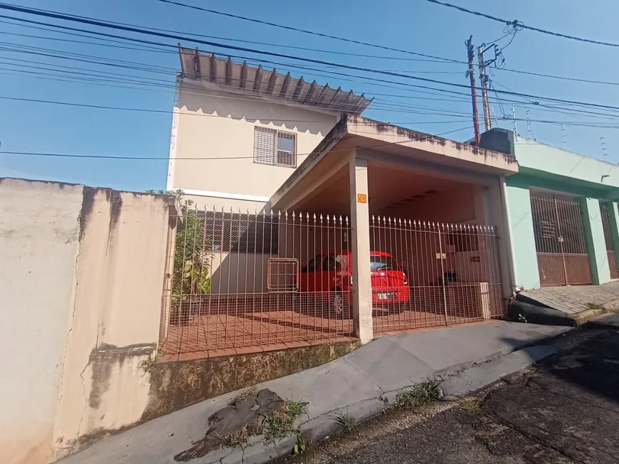 Foto 1 de Casa com 3 Quartos à venda, 149m² em Vila Carbone, São Paulo