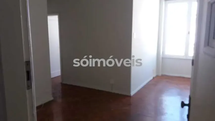 Foto 1 de Apartamento com 1 Quarto à venda, 43m² em Leme, Rio de Janeiro