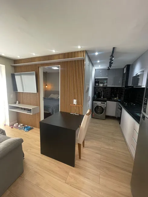 Foto 1 de Apartamento com 2 Quartos à venda, 38m² em Vila Invernada, São Paulo