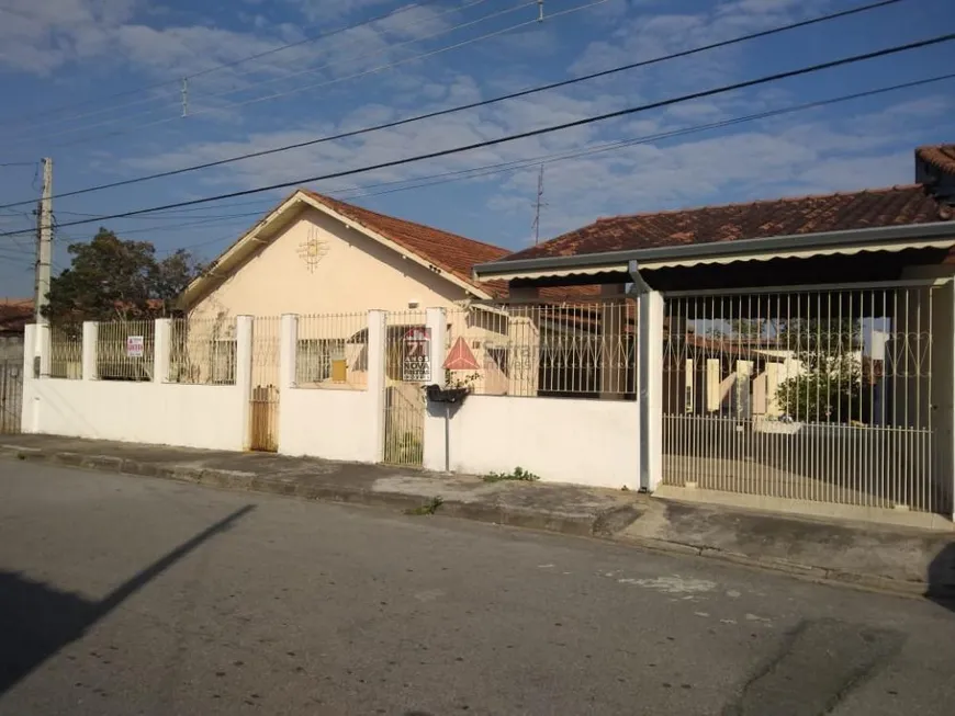 Foto 1 de Casa com 4 Quartos à venda, 120m² em Alto do Cardoso, Pindamonhangaba