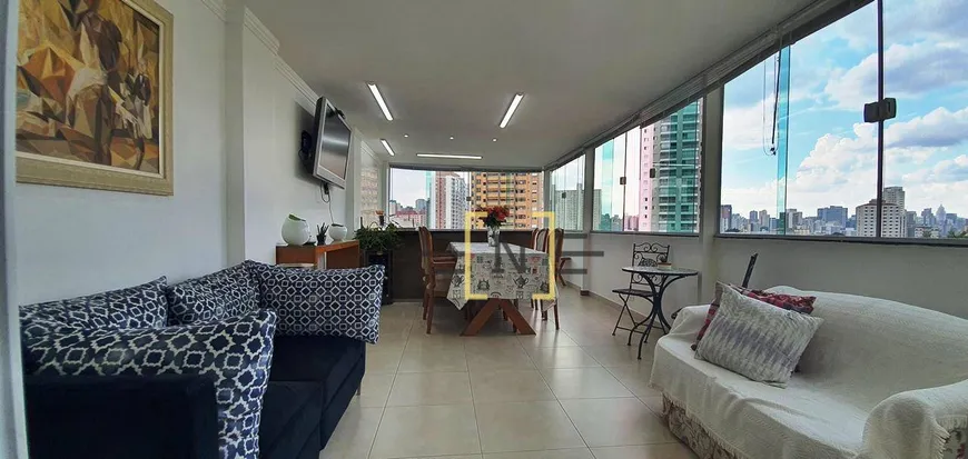 Foto 1 de Apartamento com 2 Quartos à venda, 130m² em Aclimação, São Paulo