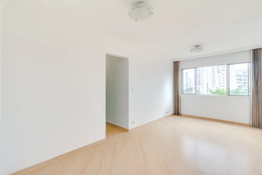 Foto 1 de Apartamento com 2 Quartos à venda, 70m² em Brooklin, São Paulo