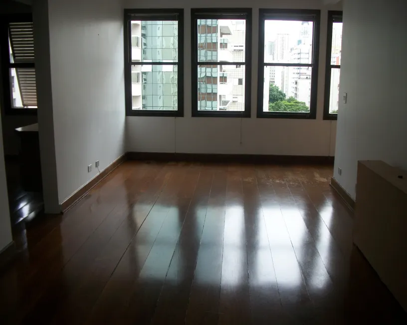 Foto 1 de Apartamento com 3 Quartos à venda, 110m² em Jardim Paulista, São Paulo