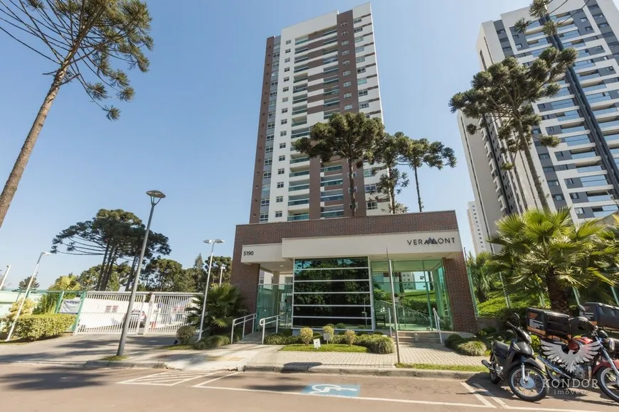 Foto 1 de Apartamento com 2 Quartos à venda, 61m² em Campo Comprido, Curitiba
