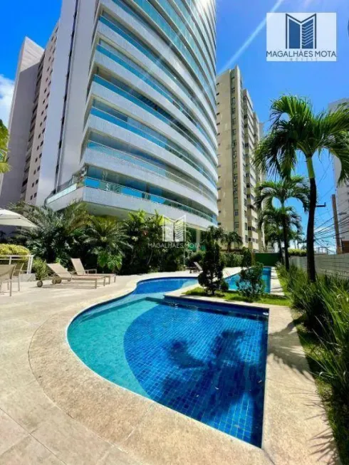 Foto 1 de Apartamento com 3 Quartos à venda, 213m² em Meireles, Fortaleza