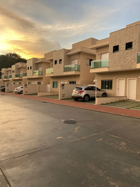 Foto 1 de Casa de Condomínio com 3 Quartos à venda, 108m² em Jardim das Carpas, Jundiaí