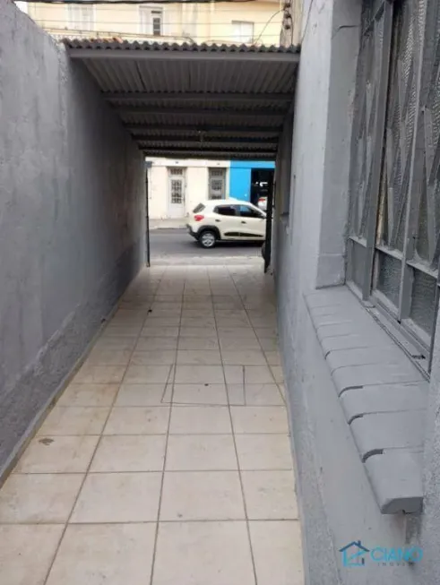 Foto 1 de Casa com 1 Quarto para alugar, 80m² em Catumbi, São Paulo