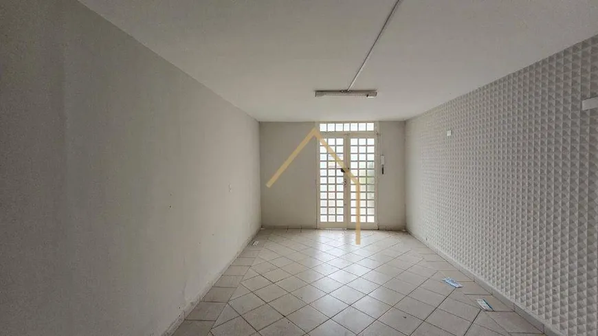 Foto 1 de Imóvel Comercial com 3 Quartos para venda ou aluguel, 187m² em Vila Pavan, Americana