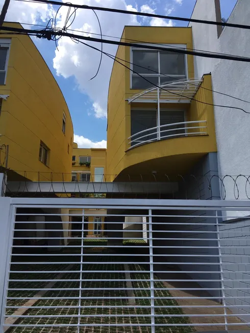 Foto 1 de Sobrado com 3 Quartos à venda, 130m² em Vila Pereira Cerca, São Paulo