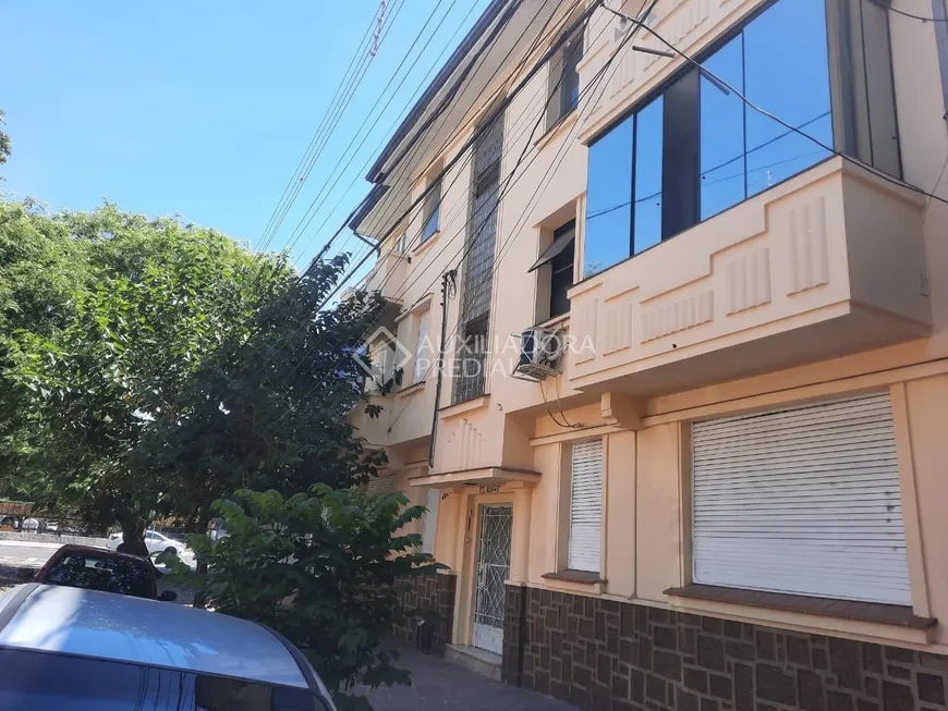 Foto 1 de Apartamento com 3 Quartos à venda, 92m² em Azenha, Porto Alegre