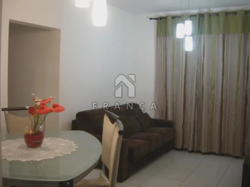 Foto 1 de Apartamento com 3 Quartos para alugar, 70m² em Cidade Jardim, Jacareí