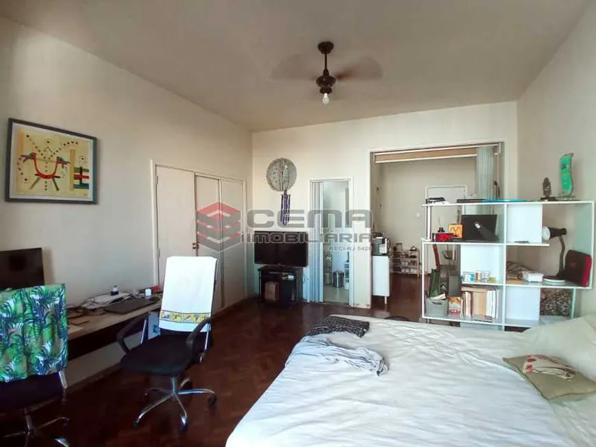 Foto 1 de Kitnet com 1 Quarto à venda, 42m² em Catete, Rio de Janeiro