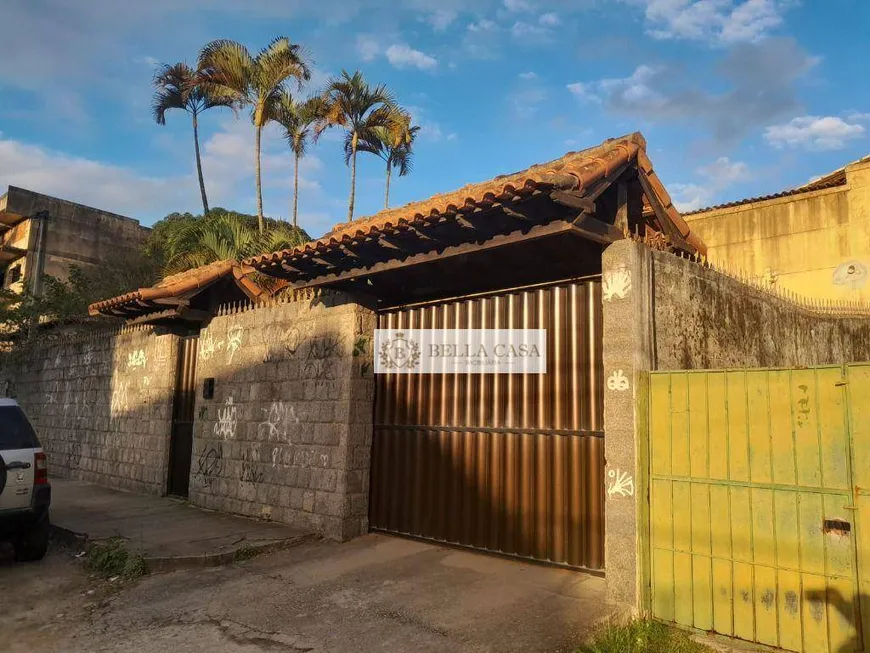 Foto 1 de Casa com 4 Quartos para venda ou aluguel, 200m² em Parque Hotel, Araruama