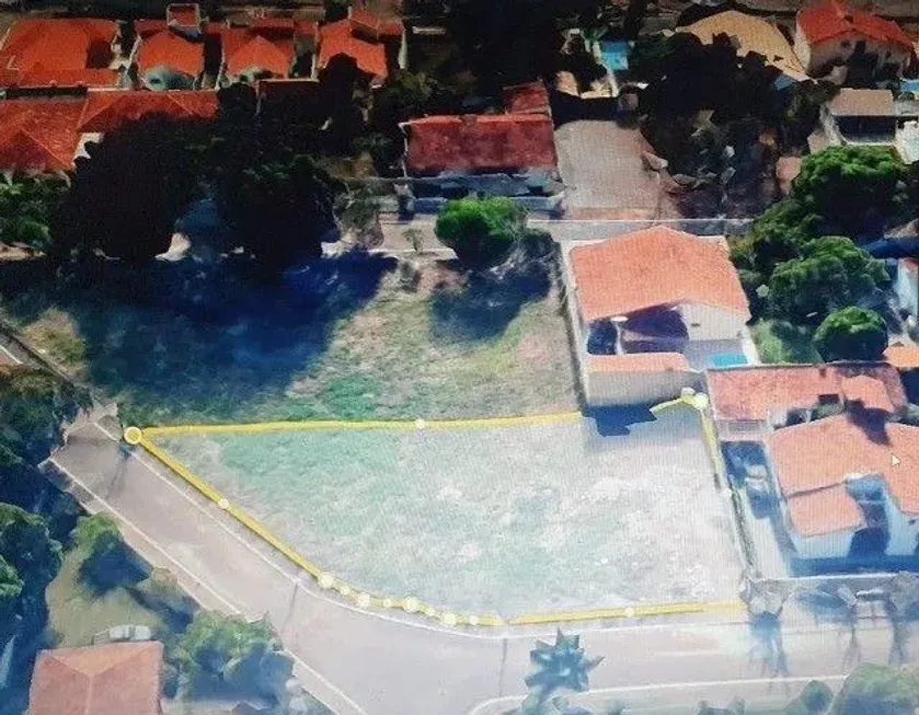 Foto 1 de Lote/Terreno à venda, 1407m² em Jardim Califórnia, Cuiabá