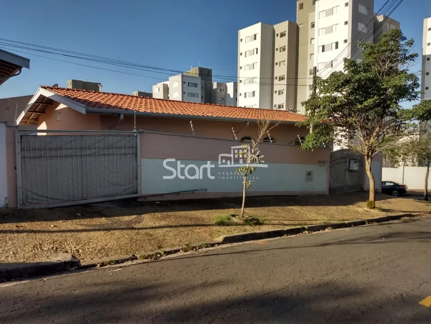 Foto 1 de Casa com 3 Quartos à venda, 196m² em Jardim Nova Europa, Campinas