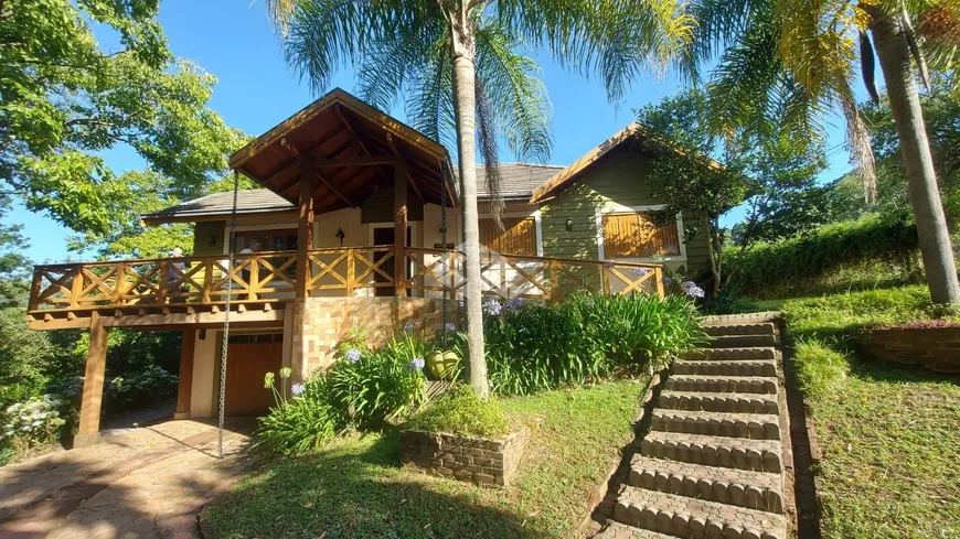 Foto 1 de Fazenda/Sítio com 3 Quartos à venda, 210m² em , Gramado