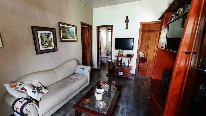 Foto 1 de Casa com 5 Quartos à venda, 184m² em Colégio Batista, Belo Horizonte
