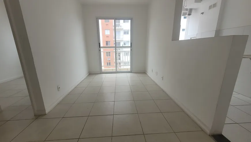 Foto 1 de Apartamento com 2 Quartos à venda, 47m² em Vargem Pequena, Rio de Janeiro