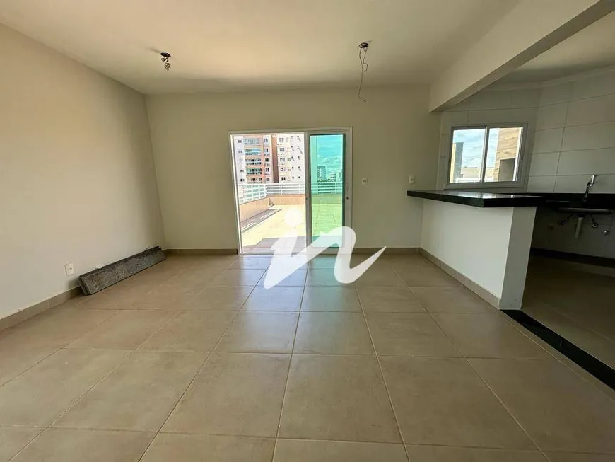 Foto 1 de Cobertura com 3 Quartos à venda, 256m² em Patrimônio, Uberlândia