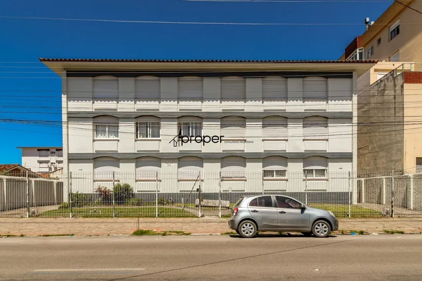 Foto 1 de Apartamento com 3 Quartos para alugar, 100m² em Centro, Pelotas
