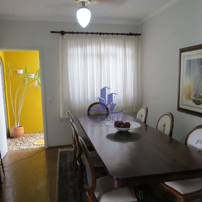 Foto 1 de Casa com 3 Quartos à venda, 153m² em Centro, Agudos